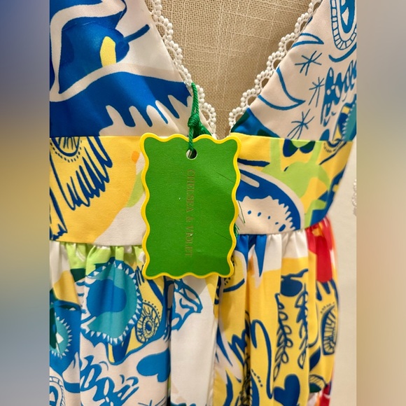 CHELSEA & VIOLET Cecily Printed Empire Waist V-Neckline Sleeveless Maxi Dress. - Picture 9 of 10